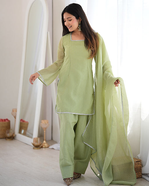 Pista Color Crunchy Silk Farshi Suit