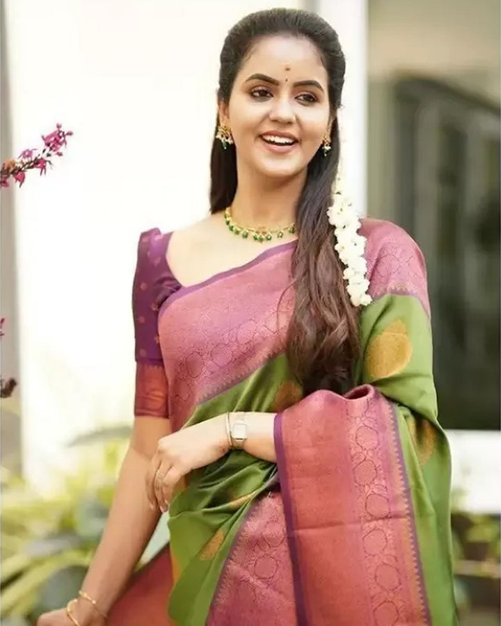Designer Mehndi Color Jacquard Banarasi Silk Saree