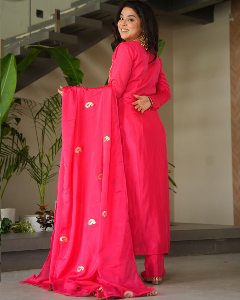 Gajri Color Chinon Embroidered Kurti Suit