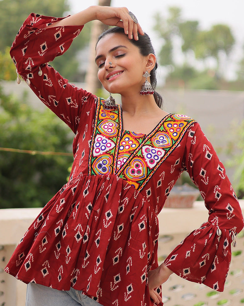 Maroon Color Cotton Gmathi Work Navratri Kediya