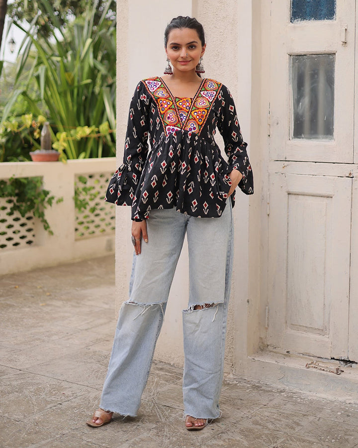 Black Color Cotton Gmathi Work Navratri Kediya