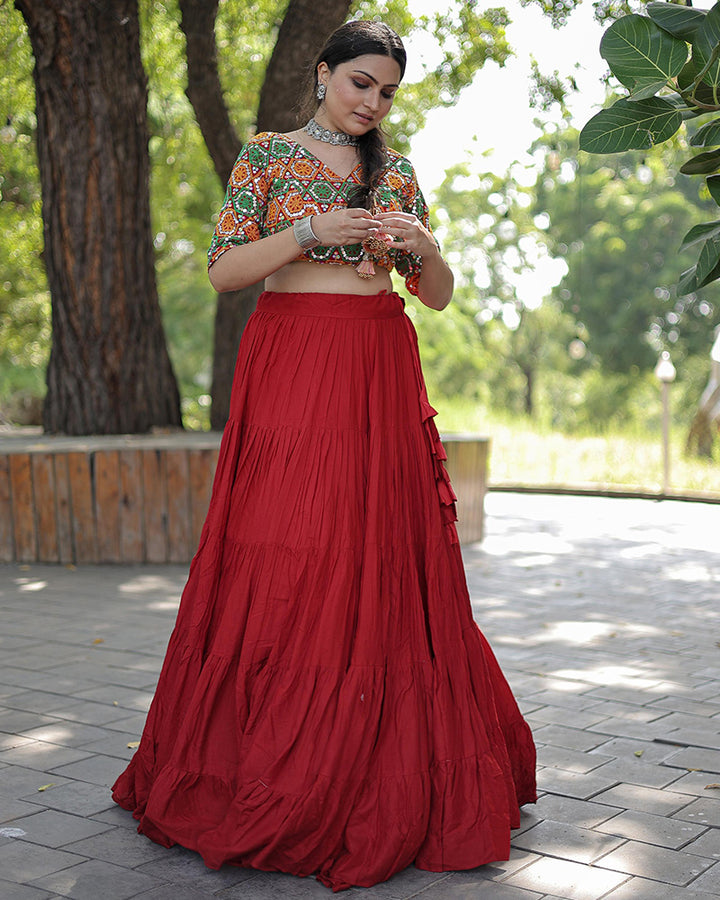Red Color Traditional Gamthi Work Navratri Wear Choli