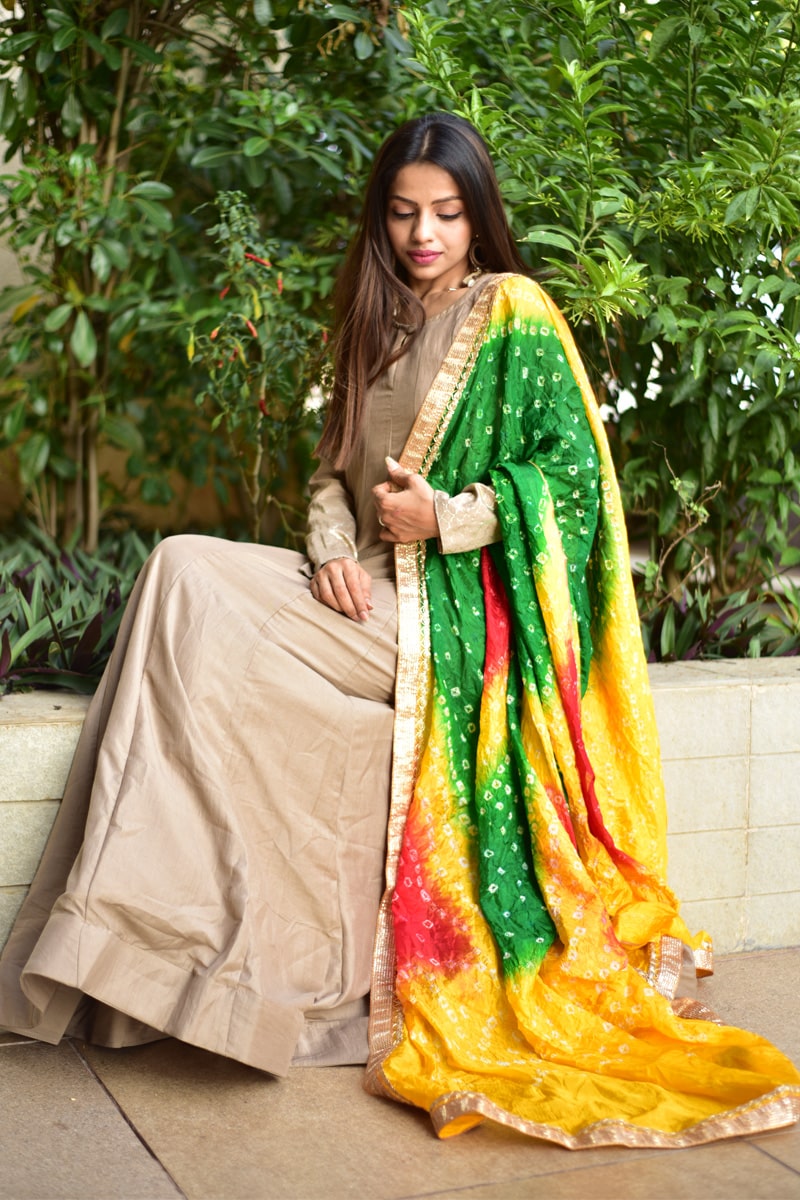 Buy SVARCHICRAFTS Womens Silk Cotton Bandhani Print Anarkali Gown with  Chiffon Dupatta (Pink) at Amazon.in